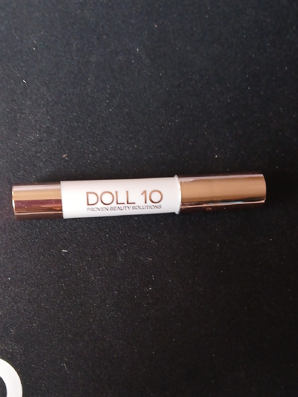 Doll 10 Lip Crayon I'm Confident NWOB